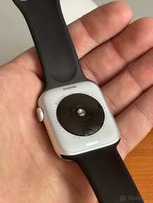 NOVÉ Apple Watch SE 2 2023 44 mm GPS Silver - záruka - 9