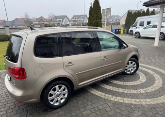 VW TOURAN 2.0TDI 2014 - 9