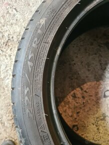 Michelin Primacy HP 225 45 r17 - 9