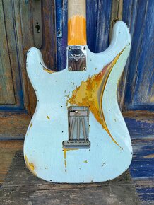 Fender Stratocaster Custom Shop 61 - 9