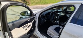 Mercedes Benz C 220D - 9