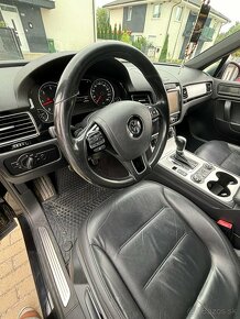 VW Touareg 3.0 TDI 4Motion DSG Mountain, Webasto, Xenón, ACC - 9