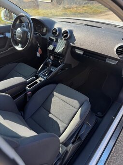 Audi A3 8P 2.0TDI CR DSG - 9