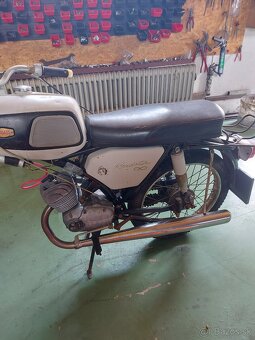 Jawa 90 - 9