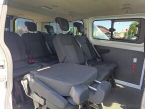 FORD Transit CUSTOM Kombi 2,0 130k L2 2022 - 9