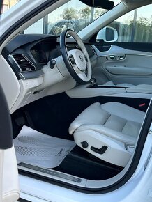 VOLVO XC90 2.0 D5 Inscription AWD 4x4, 2018, Bohatá výbava - 9