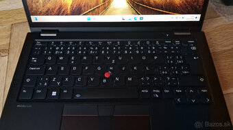 Lenovo Thinkpad X13 Yoga Gen 4 - 9