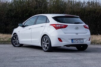 Hyundai i30 1.6 CRDi DOHC 16V Comfort - 9