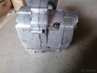 Motor na CZ 175/ 477 - 9