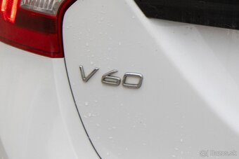 Volvo V60 D2 2.0L 120k Base Geartronic - 9