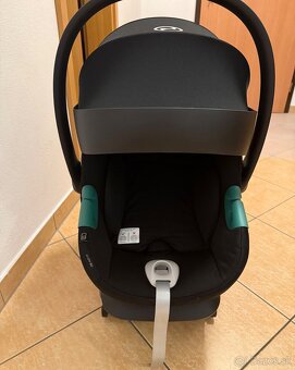 Autosedačka Cybex Aton B2 i-Size + Base One - 9