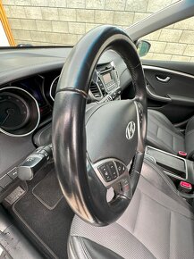 Hyundai i30 1.6 GDI DOHC Style - 9