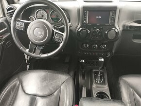 JEEP WRANGLER UNLIMITED 2,8 CRD - 9