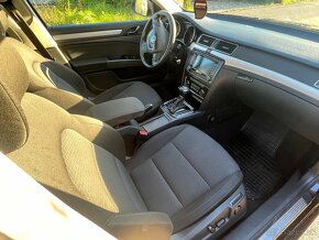 Skoda Superb 2.0 tdi dsg - 9