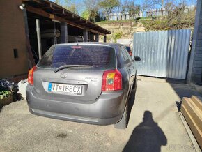 Toyota Corolla 1.4  2006 ročník - 9