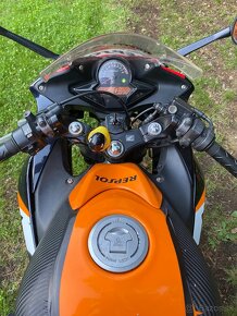 Honda cbr 125 R - 9