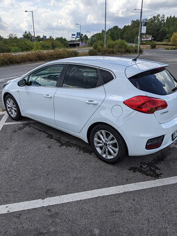 KIA Ceed 1.4 CVVT (2017) - 9