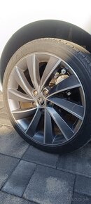 Škoda Turbine 5x112 R18 7.5J ET51 - 9