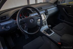 Volkswagen Passat 1.9 TDI Comfortline - 9