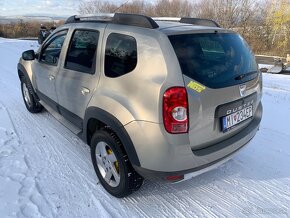 Dacia Duster 4x4 benzín+LPG - 9