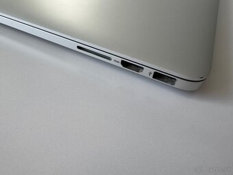 Apple Macbook Pro 13" Retina (early 2015) - 9