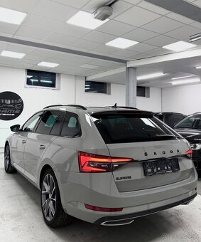 Skoda Superb Sportline 2.0TDI DSG Matrix/Nardo/2021 - 9