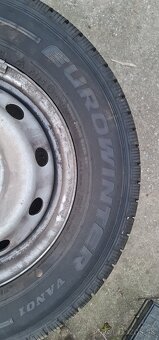 Predám 215/70 R15C 109/107R zimné 4 kusy - 9