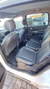 Ford S max - 9