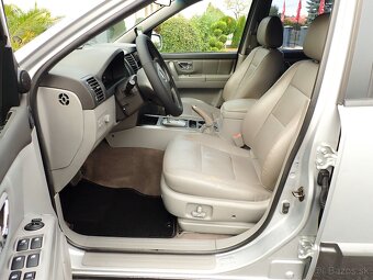 KIA SORENTO 2.5 CDRi 4x4 103kW AUTOMAT- KOŽA - VYHREV- DVD - 9