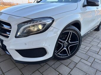 Mercedes-Benz GLA 220d A/T 4-Matic AMG Line - 9