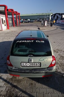 Rozpredám Renault Clio 2 - 9