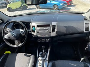 Mitsubishi Outlander 2.2 DI-A/T 7.miest. - 9