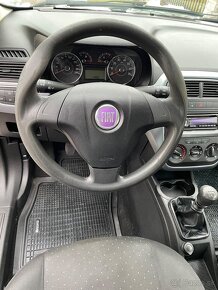 Fiat Punto Grande 1.2 - 9