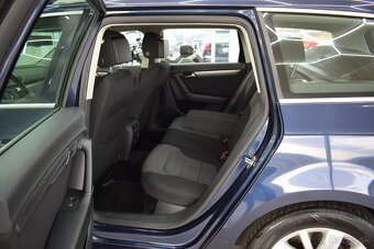 Volkswagen Passat 2,0 TDI, NAVI,TZ,2x ALU,DPH, - 9