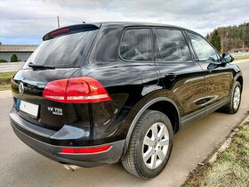 Volkswagen Touareg 3.0l TDI 150kw ťažné zariadenie 3,5t - 9