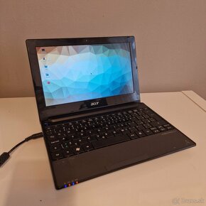 Netbook Acer Aspire One D255-2DQkk - 9