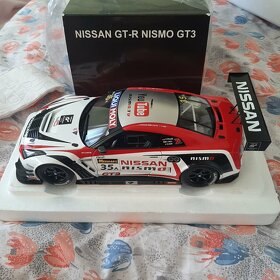 1:18 Autoart okruhové modely. - 9