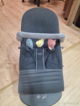 Babybjorn bouncer bliss - 9