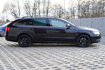 Škoda Superb Combi 2.0 TDI DSG 4x4 Business - 9