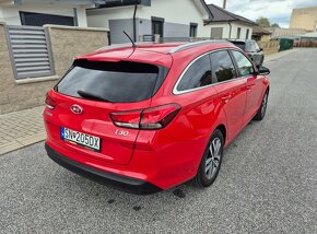 Hyundai i30 CW kombi - 9