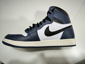 Nike Jordan 1 Retro - 9