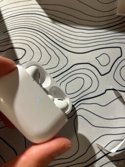 Airpods pro 2 usb C - 9