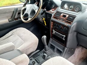 Mitsubishi Pajero 2.8TD - 9