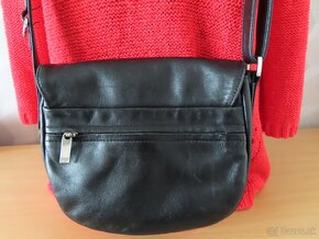 Bree, čierna kožená crossbody kabelka - 9