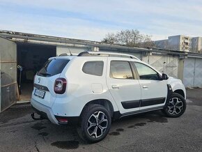 Dacia duster  1,3  96kw 4x4 r 6/2020 - 9