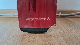 Lyže FISCHER 150cm s viazaním FISCHER + palice (poškodené) - 9