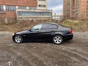 BMW e90 320D - 9