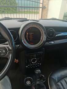 Mini cooper 1,6 i 90kw  automat - 9