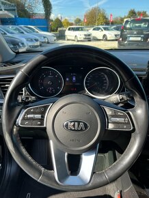 Kia Ceed 1.6 CRDi Gold, 2020, 85 kW, 208981 km - 9