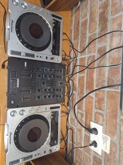 Pioneer cdj800 mk2 mix Reloop RMX33i - 9